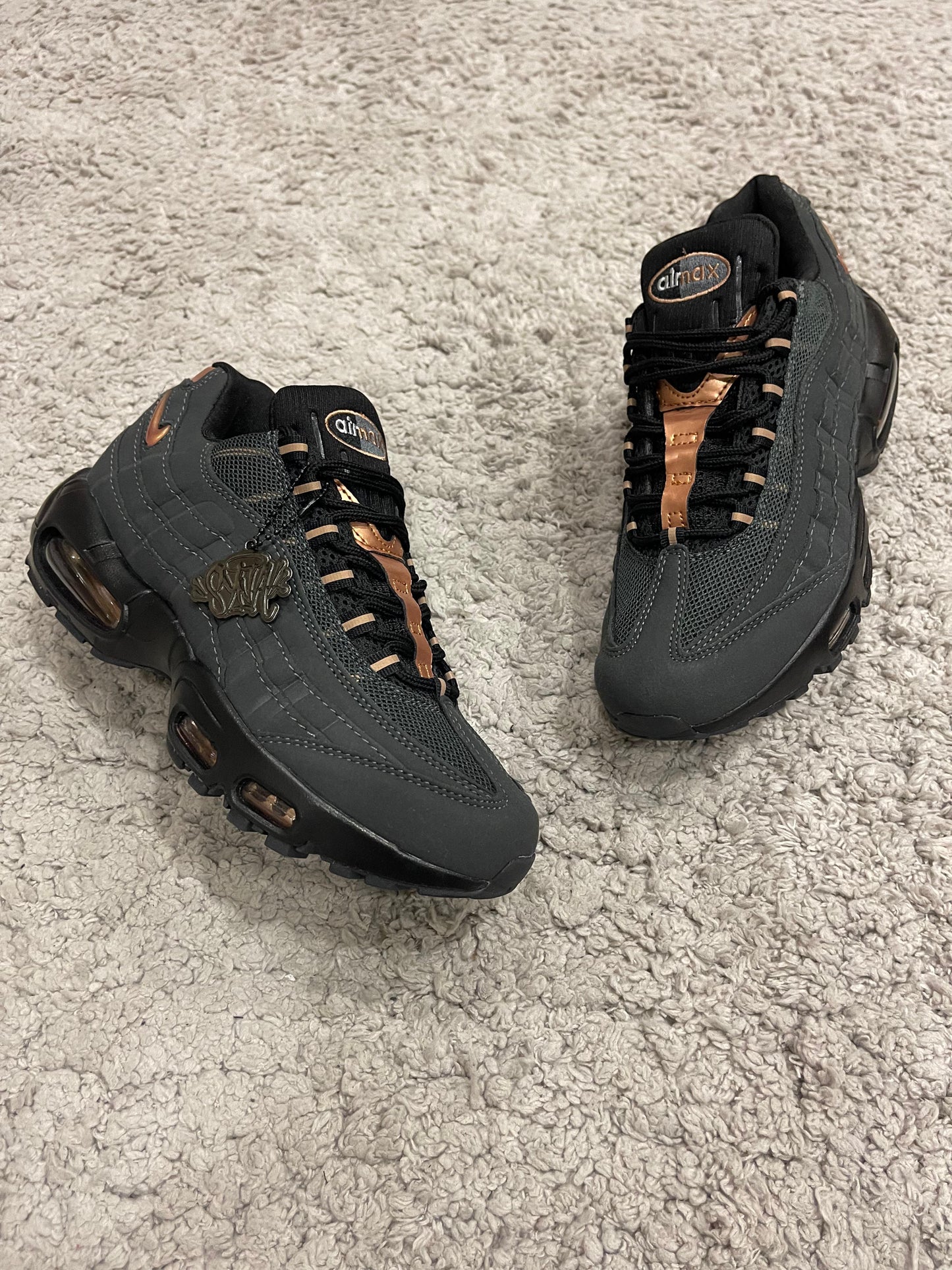 Nike Air Max SYNA